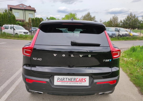 Volvo XC 40 cena 119900 przebieg: 55000, rok produkcji 2019 z Brok małe 379
